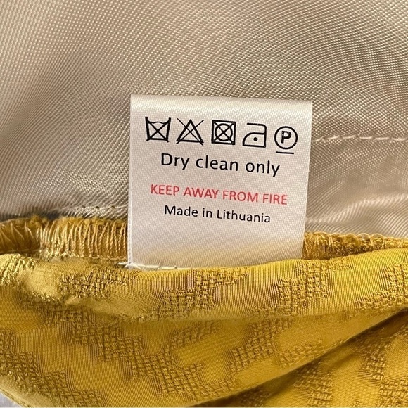 Anthropologie Seen Worn Kept High Waist Pleated Jacquard Trouser Short Yellow 8 - Picture 11 of 11